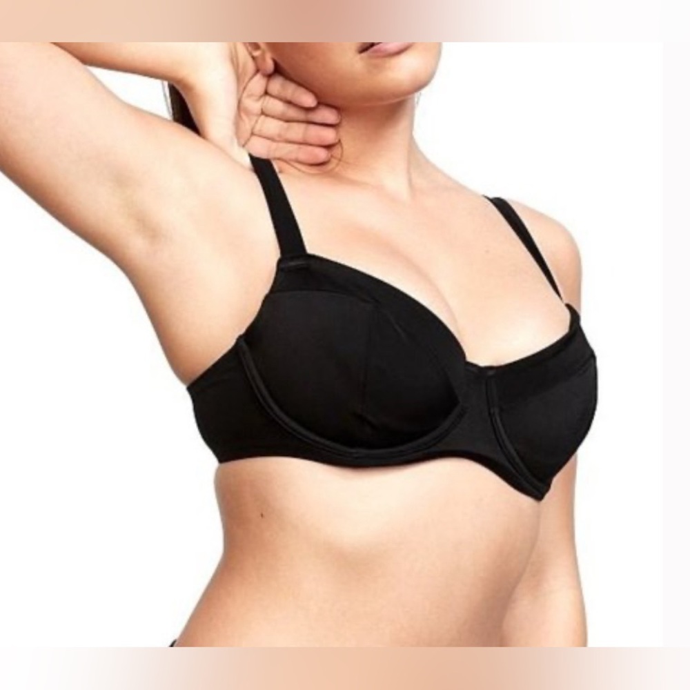 Victorias Secret Essential Wicked Swim Top-36D